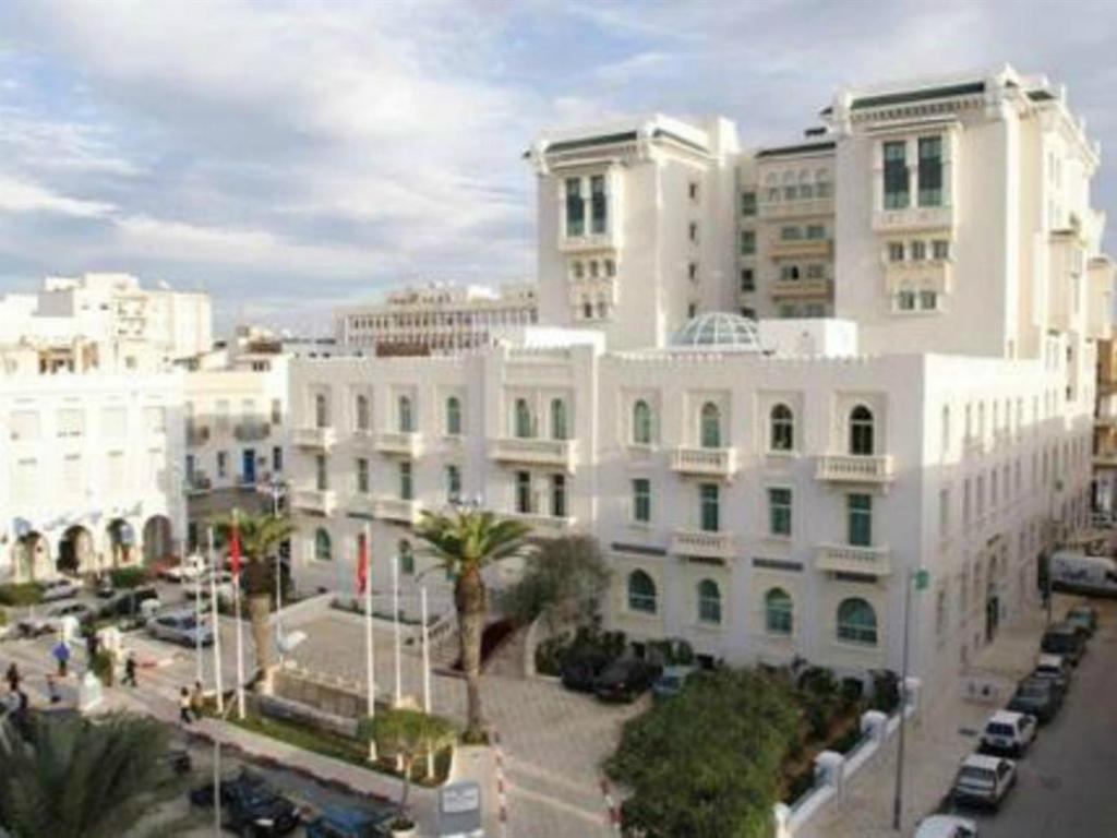 โรงแรมเลสโอลิเวีย พาเลซ Sfax ภายนอก รูปภาพ