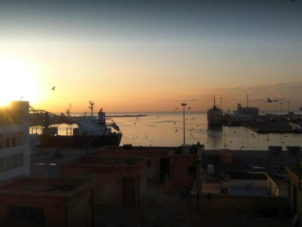 โรงแรมเลสโอลิเวีย พาเลซ Sfax ภายนอก รูปภาพ