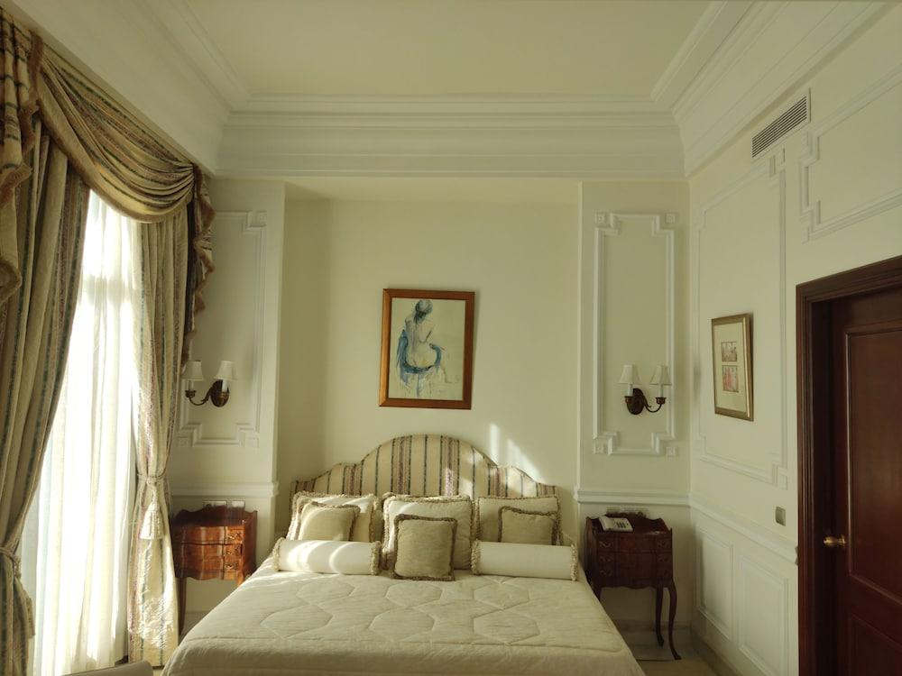 โรงแรมเลสโอลิเวีย พาเลซ Sfax ภายนอก รูปภาพ